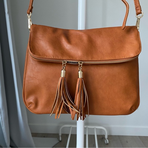 Vegan Leather - Picture 2 of 15